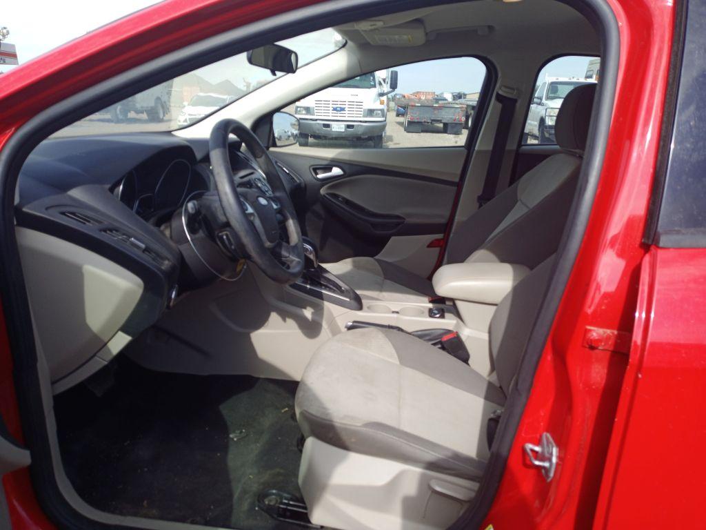 2014 Ford Focus SE Sedan 4D
