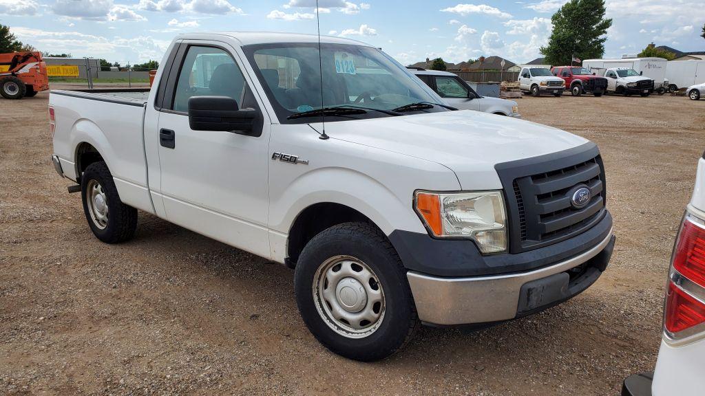 2011 Ford F150 STX Regular Cab 2D