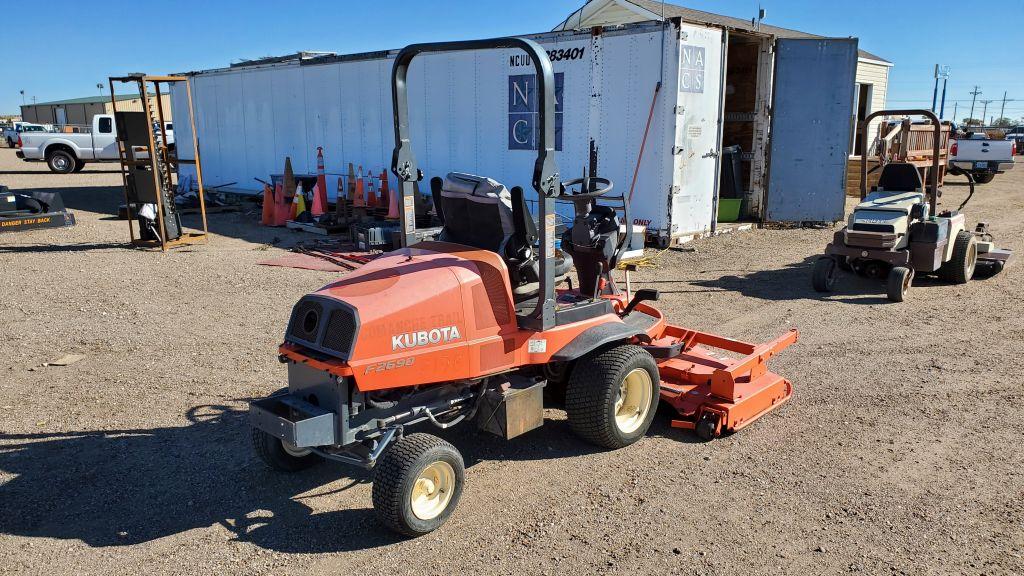 Kubota F2690 Riding Mower