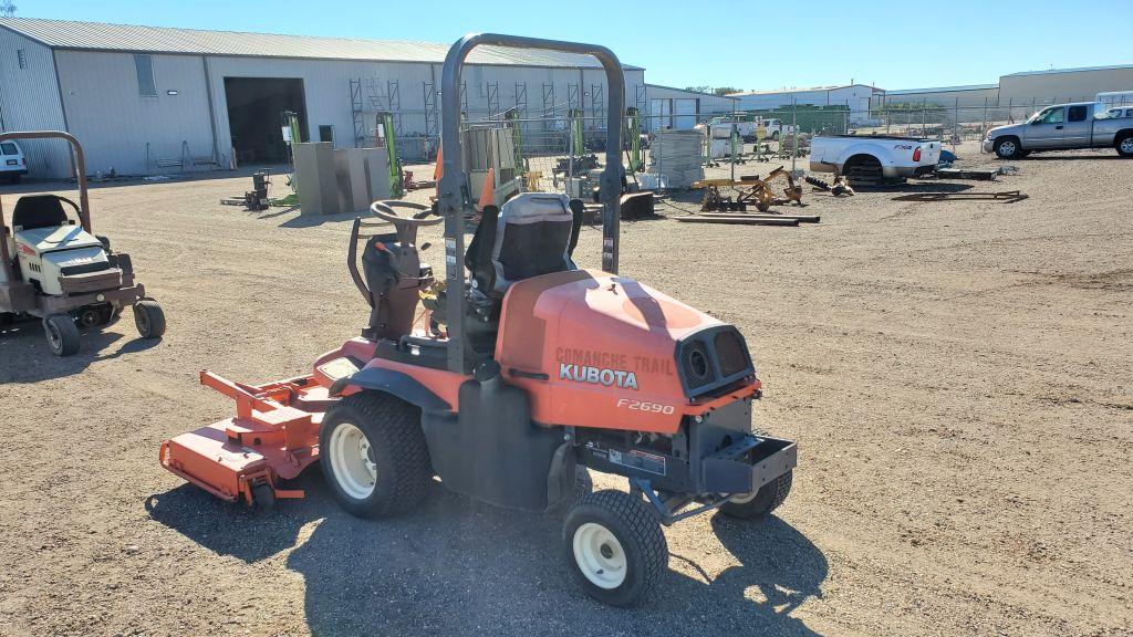 Kubota F2690 Riding Mower