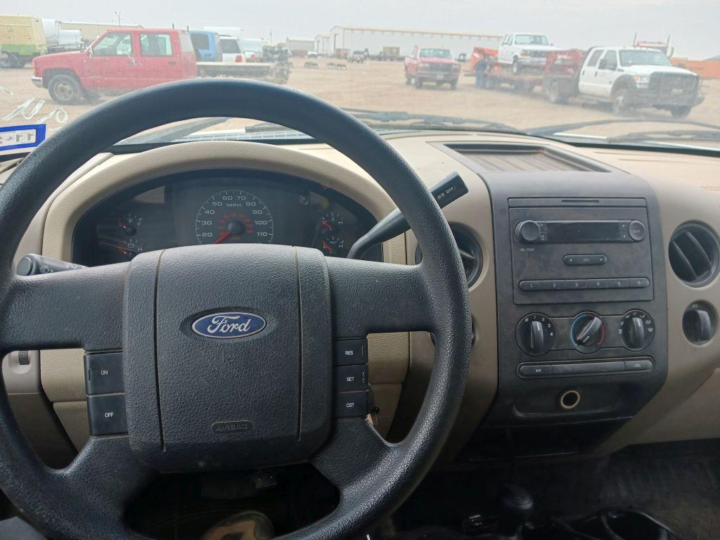2007 Ford F150 XL Regular Cab 2D XL