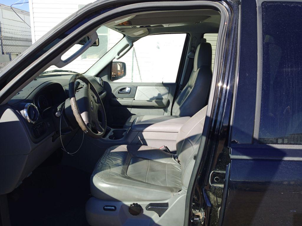 2006 Ford Expedition XLT SUV 4D