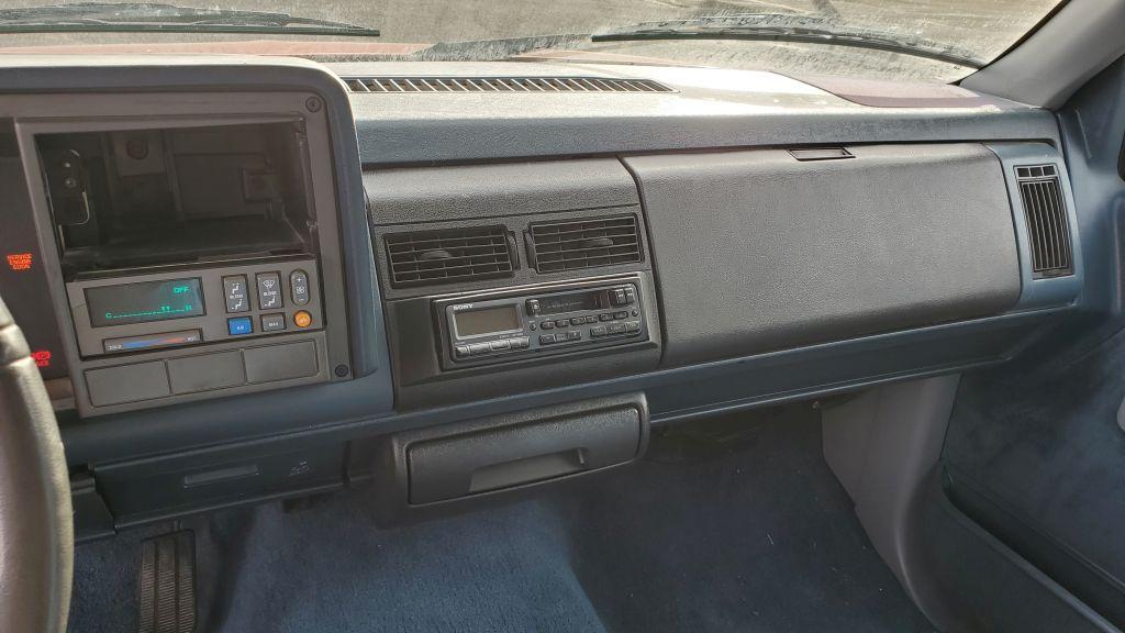 1993 GMC C/K1500 Sierra  Regular Cab 2D