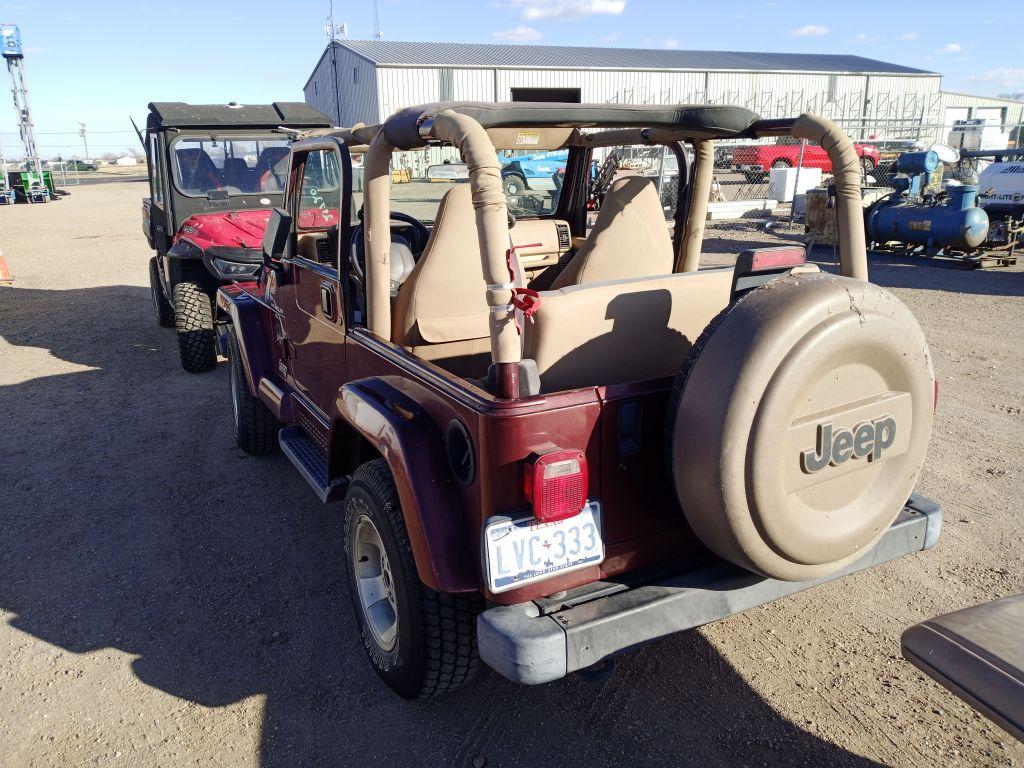 2001 Jeep Wrangler Sahara SUV 2D