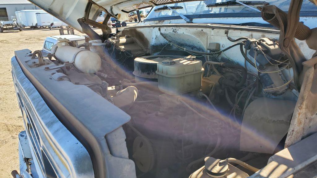 1984 Chevrolet C7d042 Conventional Cab