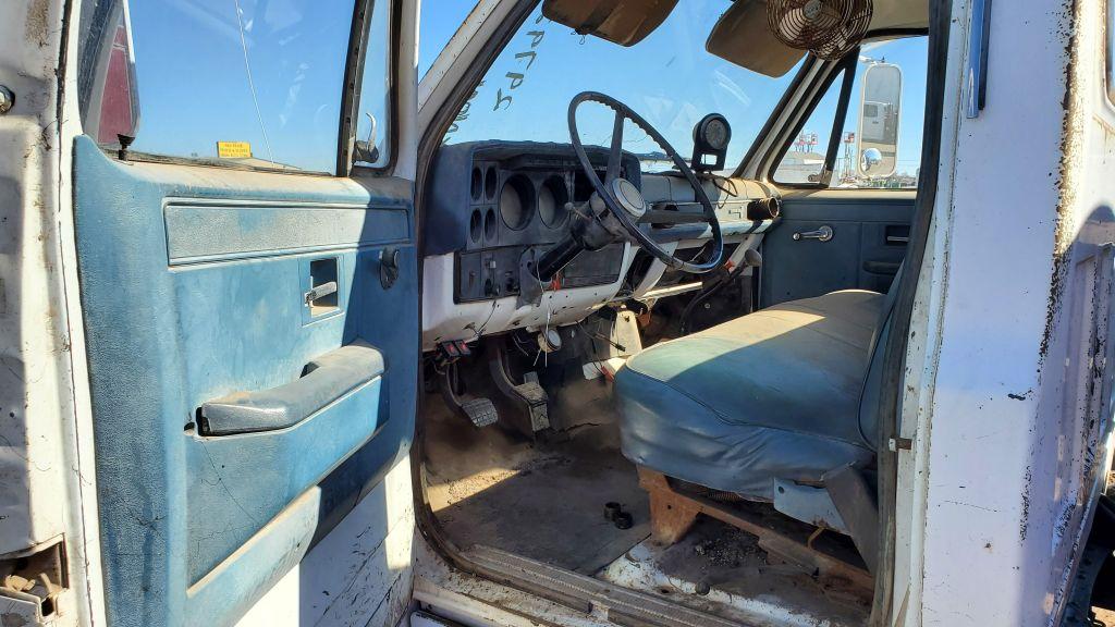 1984 Chevrolet C7d042 Conventional Cab