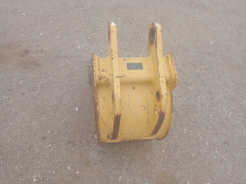 18" John Deere Backhoe Bucket