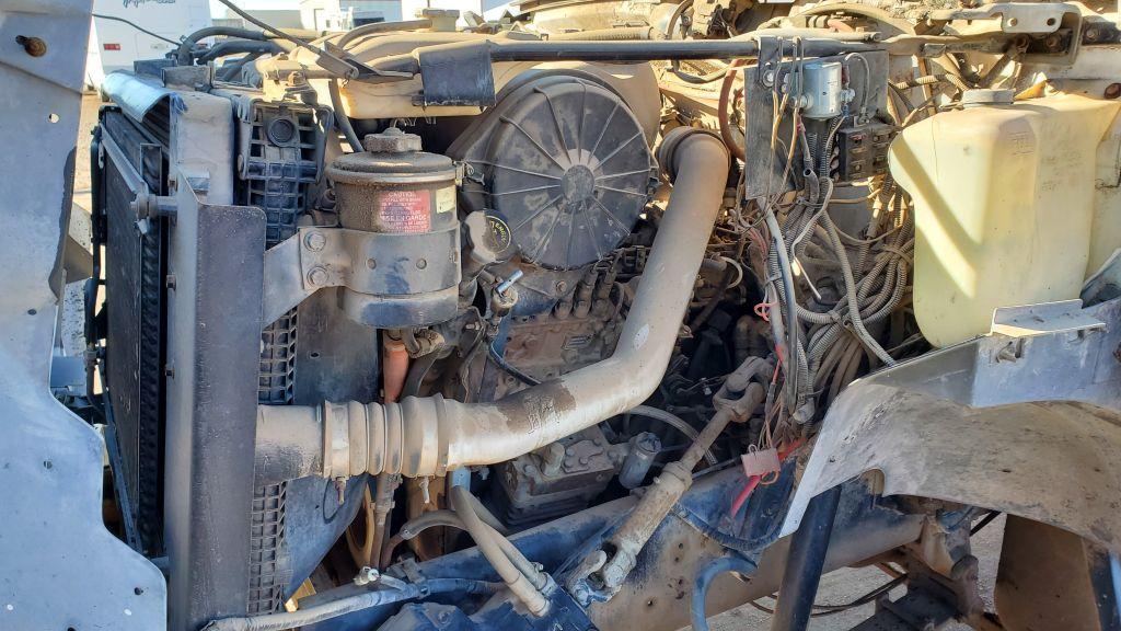 1997 Ford F800 F Series Conventional Cab Patch Truck