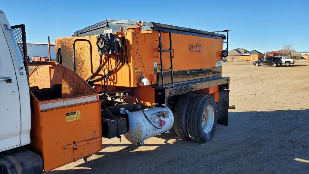 1997 Ford F800 F Series Conventional Cab Patch Truck