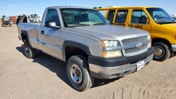 2004 Chevrolet Silverado 2500 W/T Regular Cab 2D Work Truck