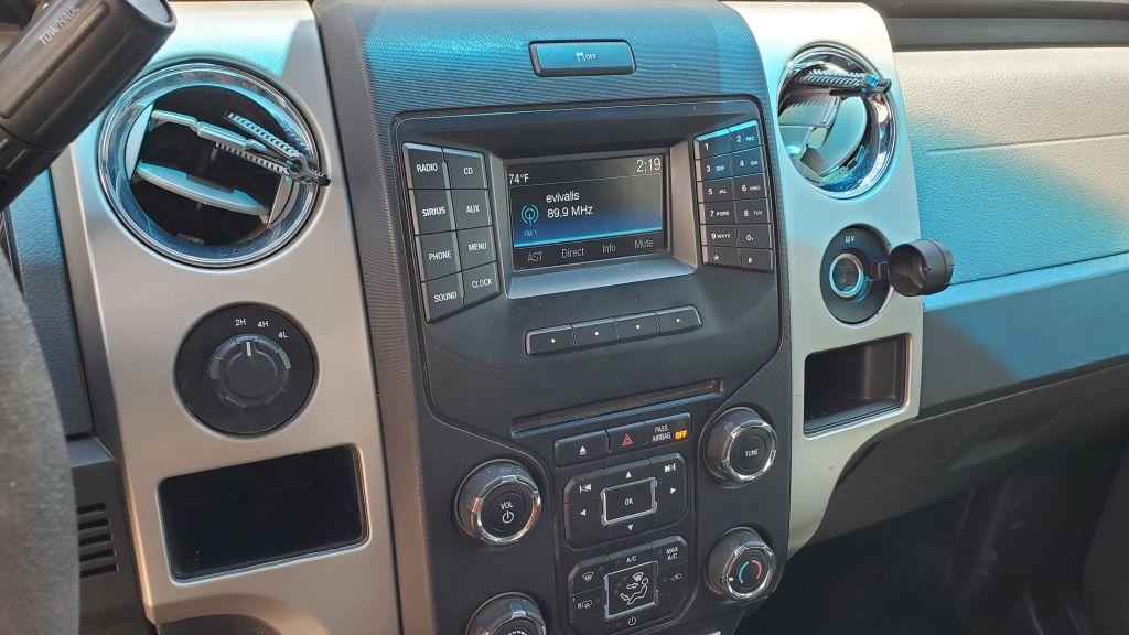2014 Ford F150  Supercab 4D XLT