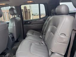 2004 GMC Envoy SLT SUV 4D