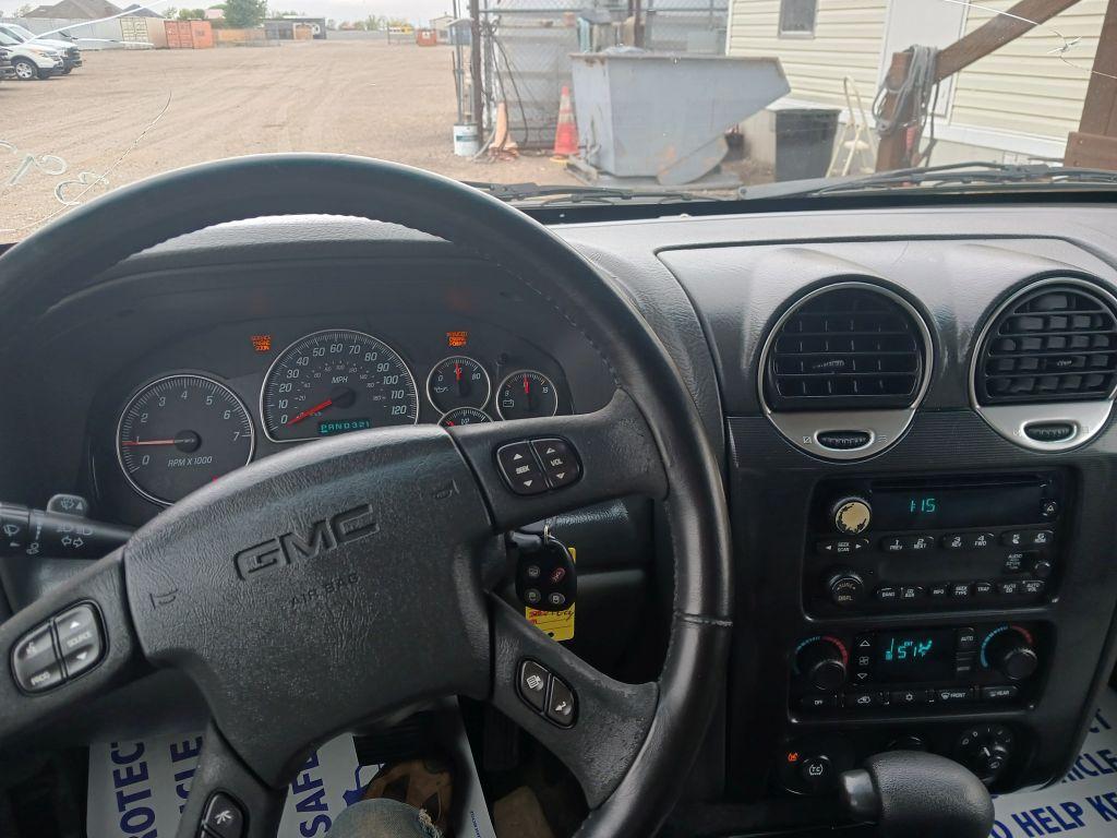 2004 GMC Envoy SLT SUV 4D