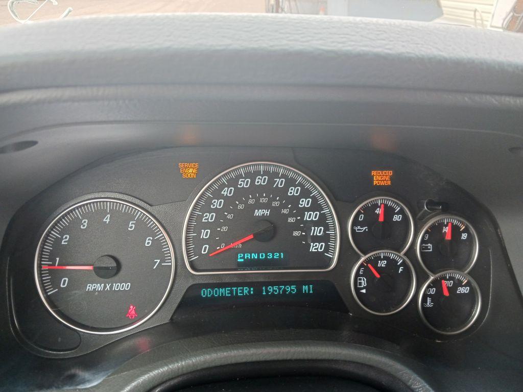 2004 GMC Envoy SLT SUV 4D