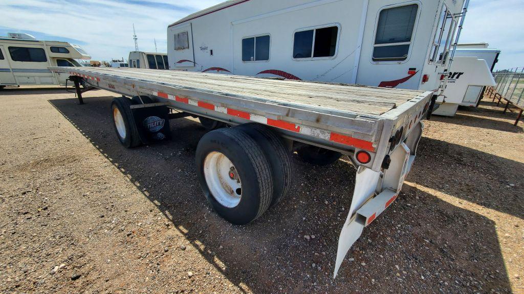 1998 Chaparral All Aluminum Spread Axle