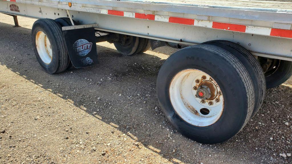 1998 Chaparral All Aluminum Spread Axle