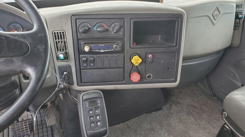 2009 International 4400 Conventional Cab