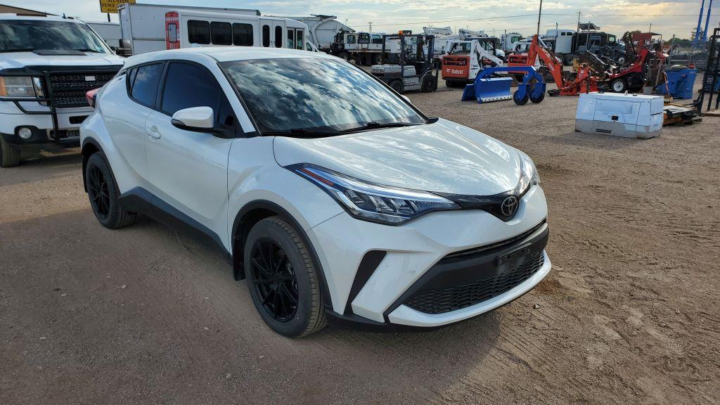 2020 Toyota C-HR LE  SUV 4D