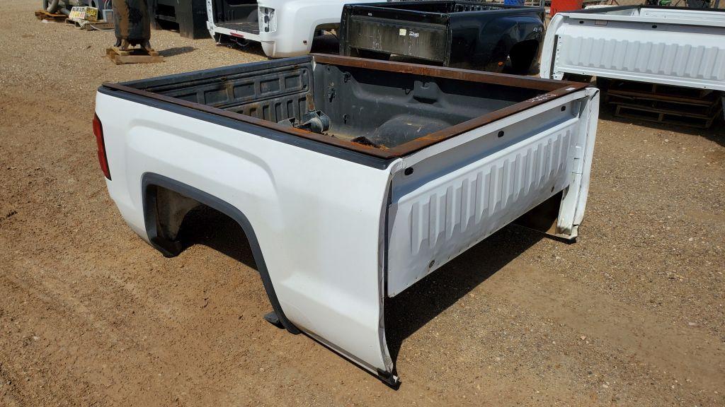 GMC Pick Up Bed w/Tailgate and Receiver Hitch