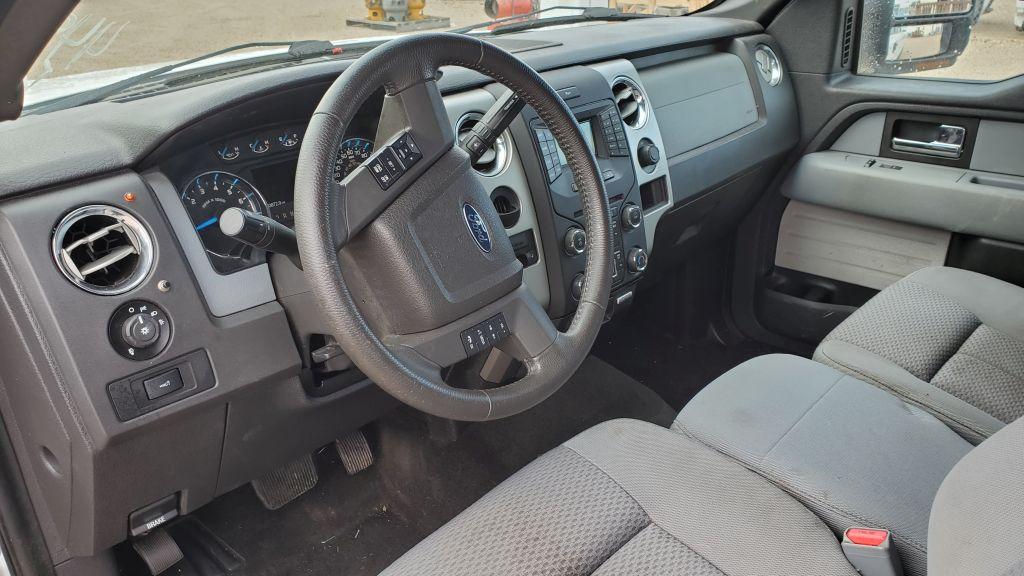 2014 Ford F150 XL Supercab 4D