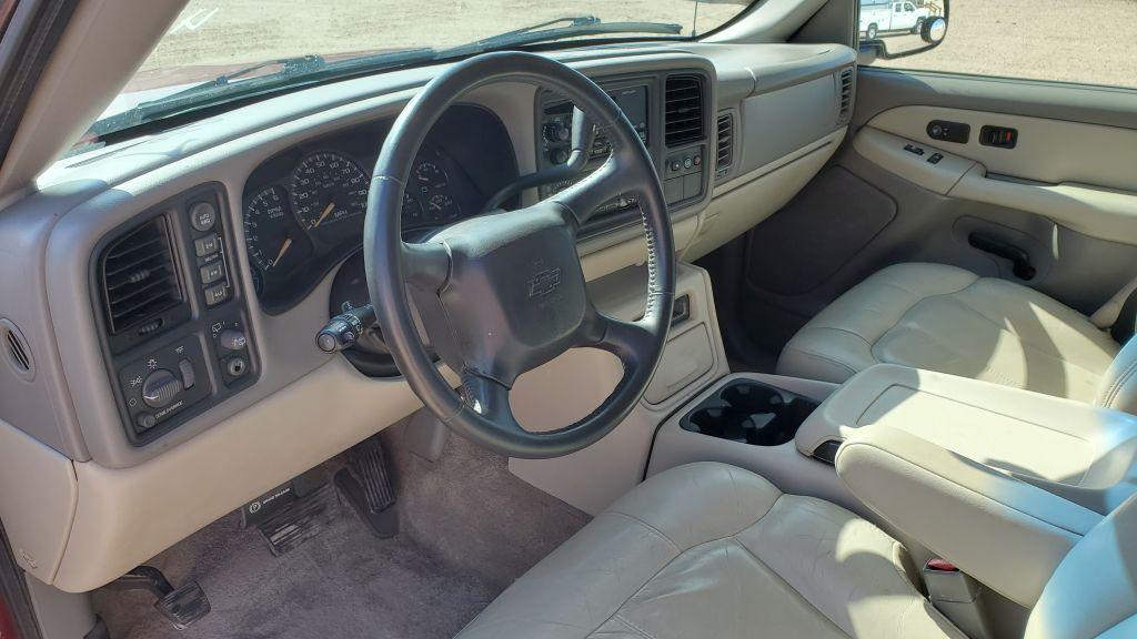 2002 Chevrolet Tahoe LS SUV 4D