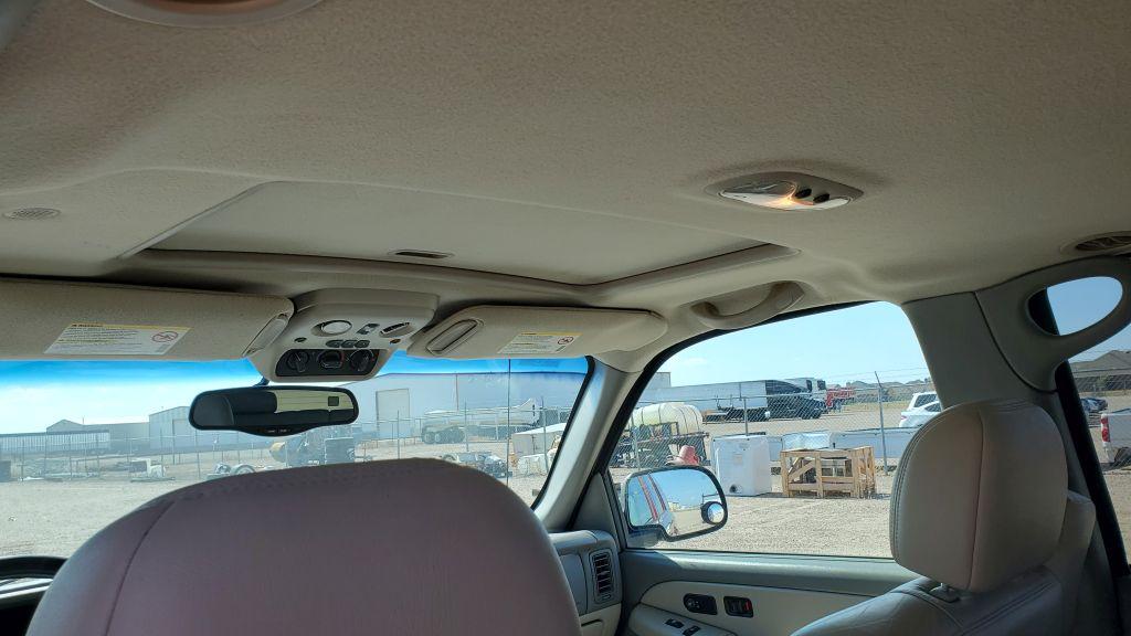 2002 Chevrolet Tahoe LS SUV 4D