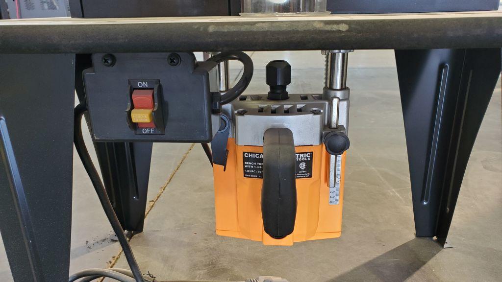 Chicago Electric Bench Top Router Table w/1-3/4HP Router