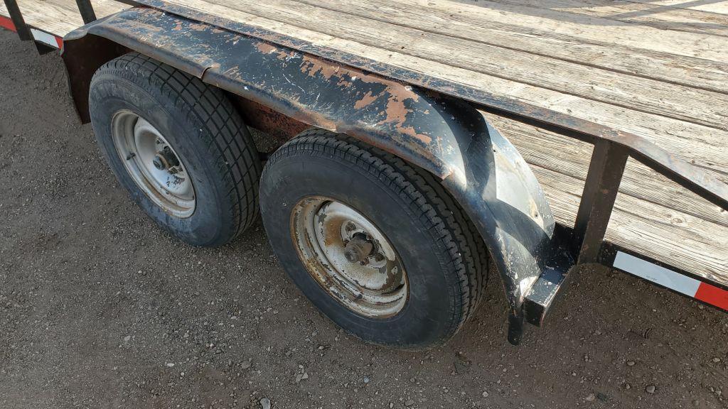 Trailer
