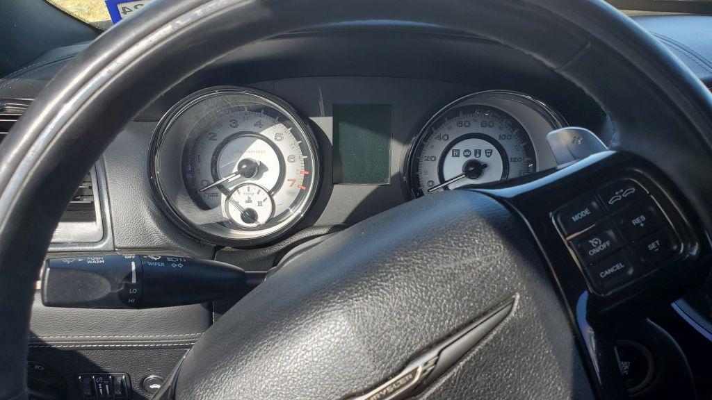 2013 Chrysler 300 C Varvatos Collection Sedan 4D