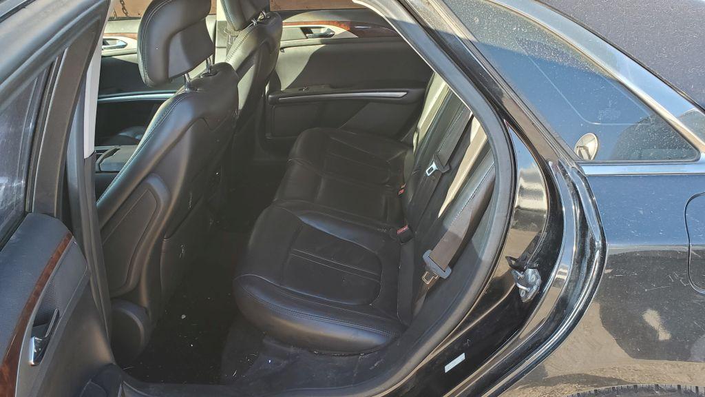 2013 Lincoln MKZ  Sedan 4D