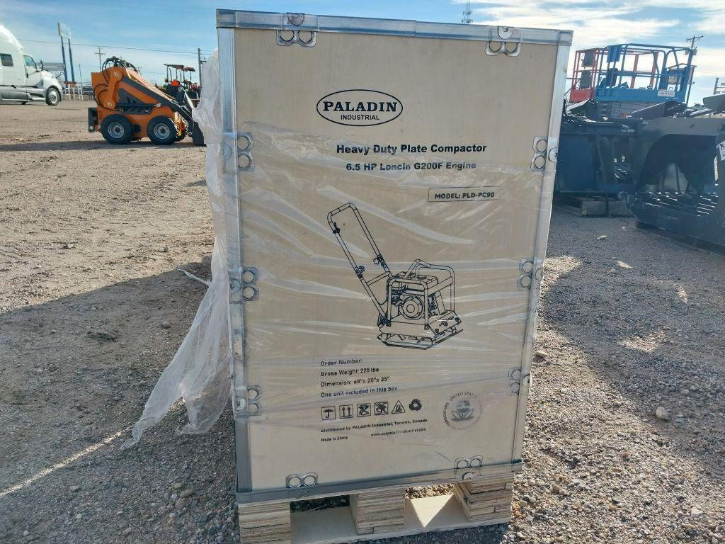 PALADIN Heavy Duty Plate Compactor