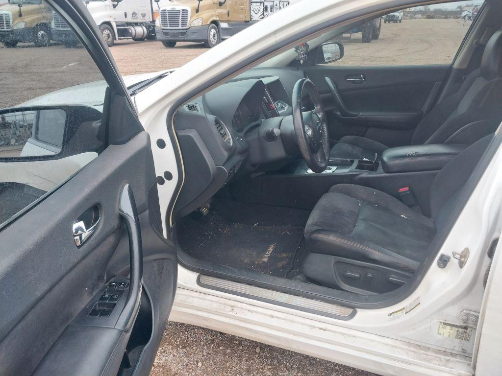 2012 Nissan Maxima S  Sedan 4D