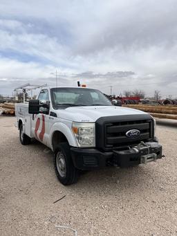 2011 Ford F350 Super Duty XL / XLT Regular Cab 2D N/A