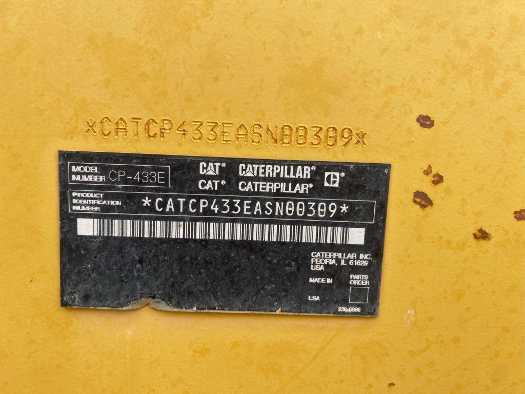 Caterpillar CP-433E Compactor