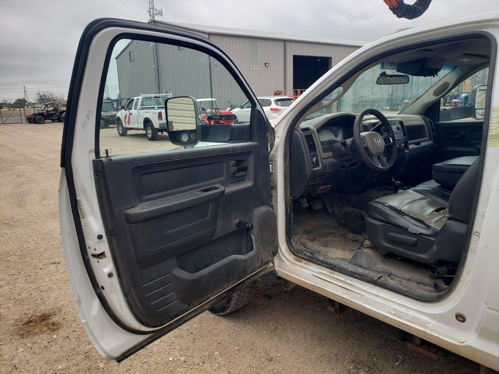 2011 Ram 4500 Chassis Regular Cab 2D Bucket Truck