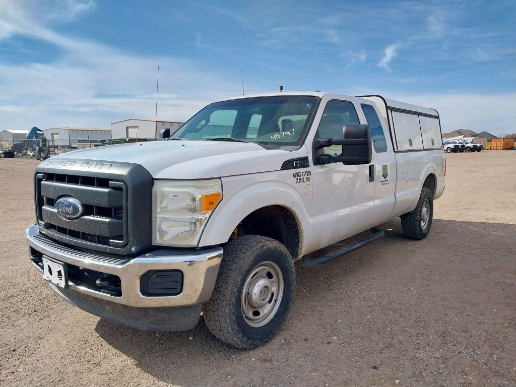 2012 Ford F250 Super Duty Lariat Supercab 4D XL