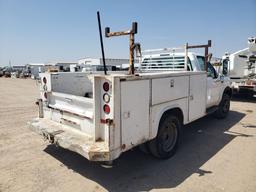 2001 Ford F450 Super Duty Lariat Regular Cab 2WD DRW