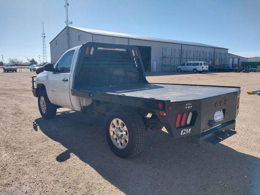 2011 Chevrolet Silverado 2500 LT / W/T Regular Cab 2D