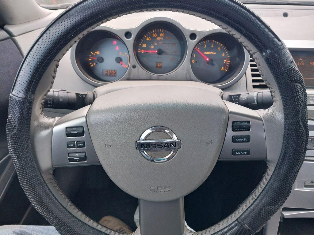 2006 Nissan Maxima SE Sedan 4D