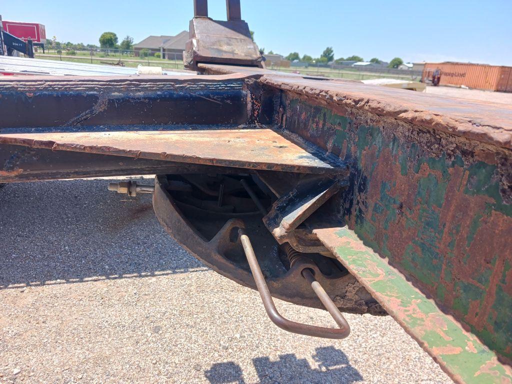 1963 Hobbs  Inverted 5th Wheel Pole Trailer