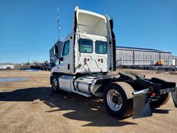 2009 Freightliner Day Cab