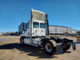 2009 Freightliner Day Cab