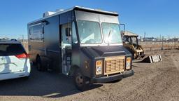 1990 Chevrolet P30  Forward Control Full-size Food Truck