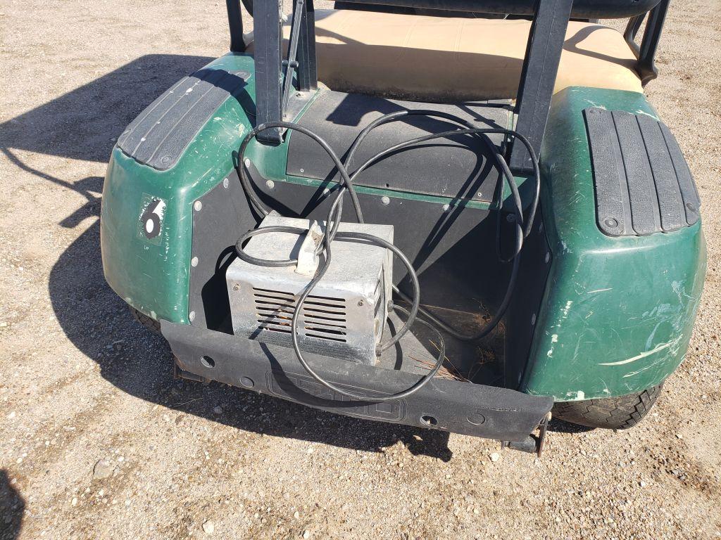 E-Z-Go L400 Golf Cart