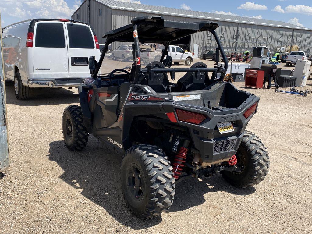 2015 Polaris  RZR S 900 EPS  UTV