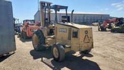 John Deere JD486E-2WD-21-6 Forklift