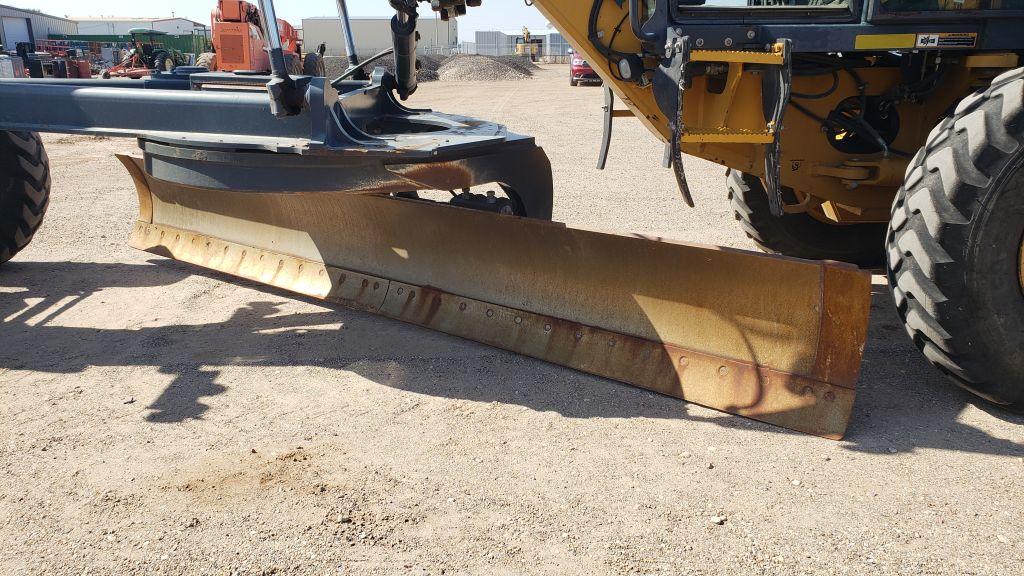 2014 John Deere 670G Motor Grader