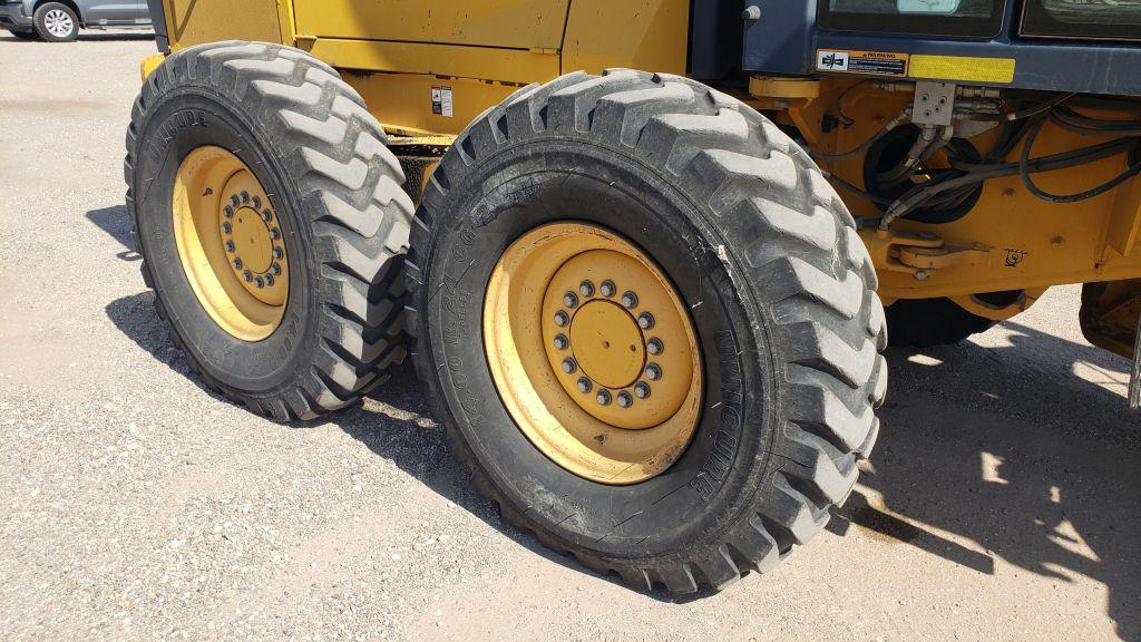 2014 John Deere 670G Motor Grader