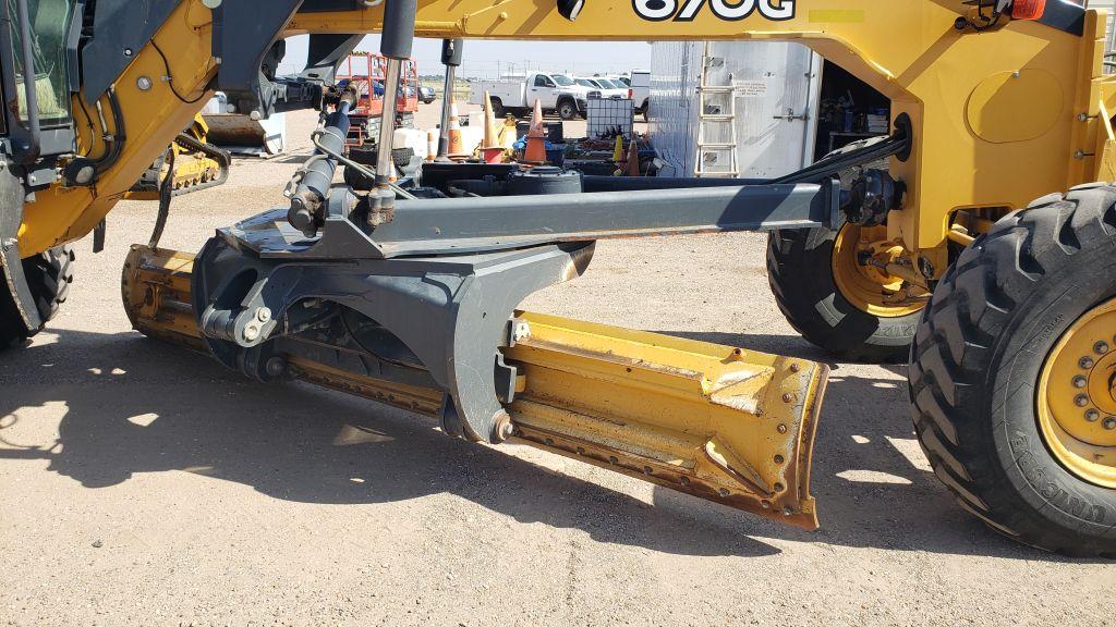 2014 John Deere 670G Motor Grader