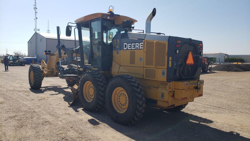 2014 John Deere 670G Motor Grader